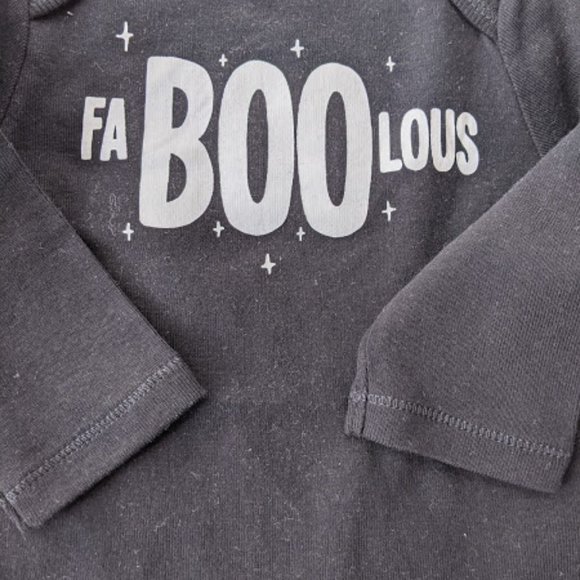 NWT Old Navy Black "FaBOOlous" Onesie 3-6m - Picture 4 of 5